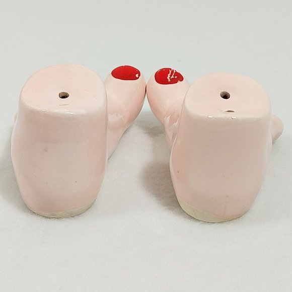 Salt and Pepper Shakers Barefoot " Niagara Falls CANADA" #1314 - Picture 12 of 13